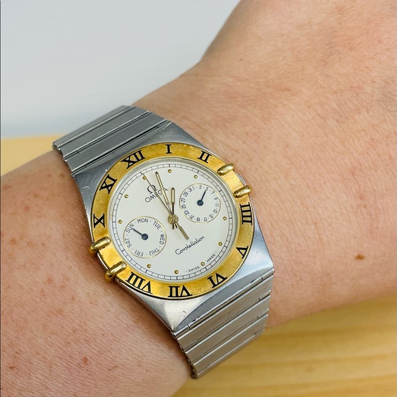 OMEGA CONSTELLATION 1448.5 SS 431 QUARTZ UNISEX SWISS WATCH main image 8